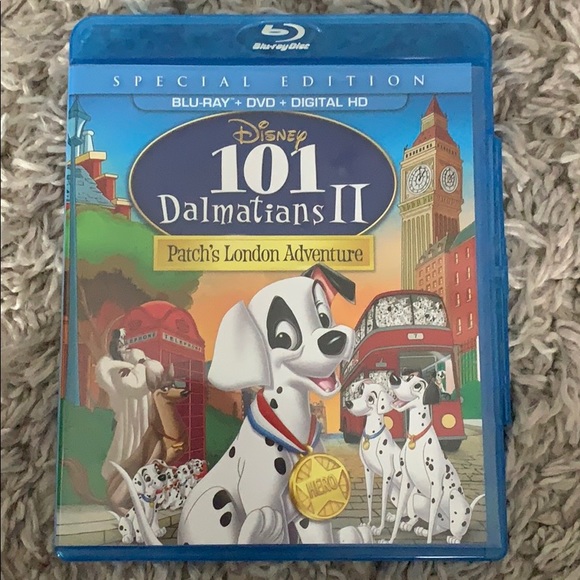 101 Dalmatians - Picture 1 of 3